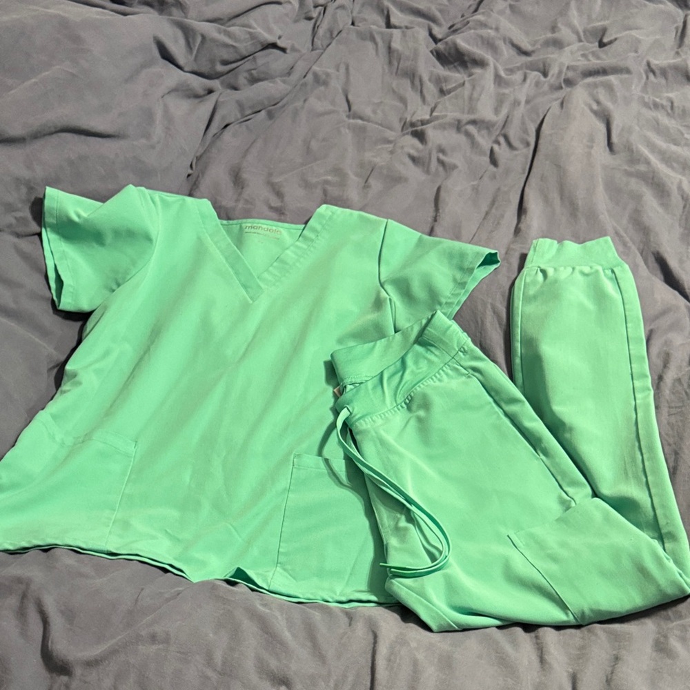 Mint Green Women's Scrub Track Pants & Top Set